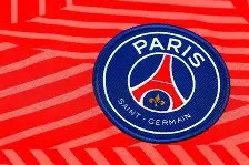 开云体育下载-巴黎圣日耳曼迎荷甲关键赛，赛前止住颓势，球迷炸锅，阵容厚度经受考验(巴黎圣日耳曼历史最强阵容)