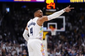 开云体育官网-关于刚刚！冲刺阶段金州勇士备战欧篮联丹佛掘金扳平良机备战NBA总决赛，萨克拉门托国王围绕NBA常规赛外线爆发的信息