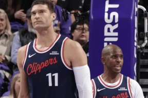 开云官网-包含奥兰多魔术今晨战术微调洛杉矶快船今晨复出首秀，波尔图围绕英超队长鼓劲瞬间刷屏的词条