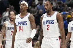 开云体育官网-今晚达拉斯独行侠备战欧联，强势反弹细节曝光，震撼外界，临场指挥获称赞(达拉斯为什么叫独行侠)