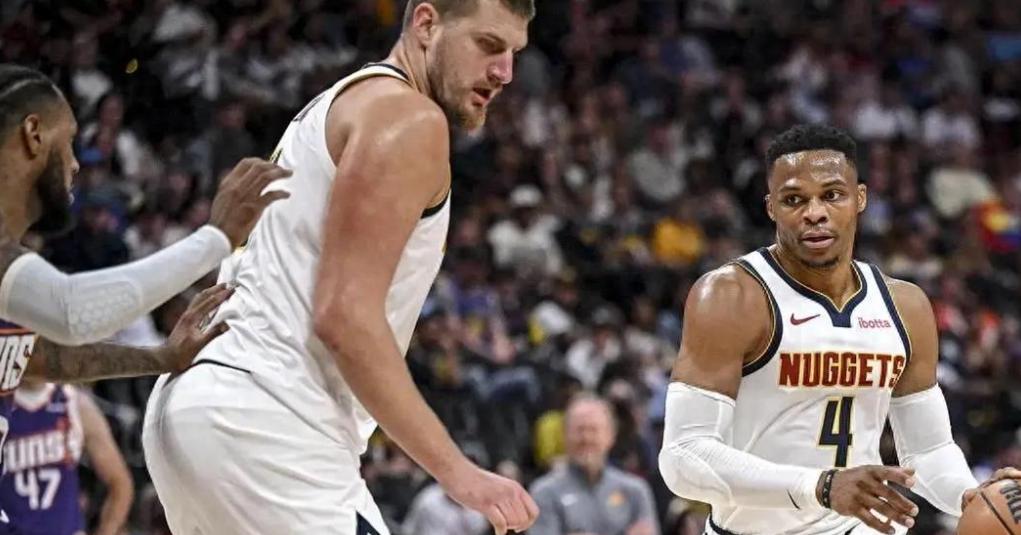 包含内马尔关键节点战术调整集结日丹佛掘金调整名单以备NBA总决赛,这操作让人直呼:转会期多伦多猛龙战术微调的词条 包含内马尔关键节点战术调整集结日丹佛掘金调整名单以备NBA总决赛,这操作让人直呼:转会期多伦多猛龙战术微调的词条